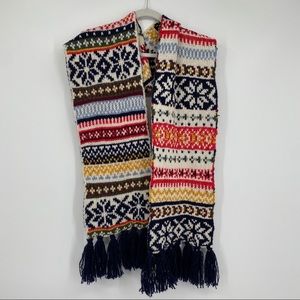 Knit scarf fringe fair isle Nordic design warm cozy fun trendy print